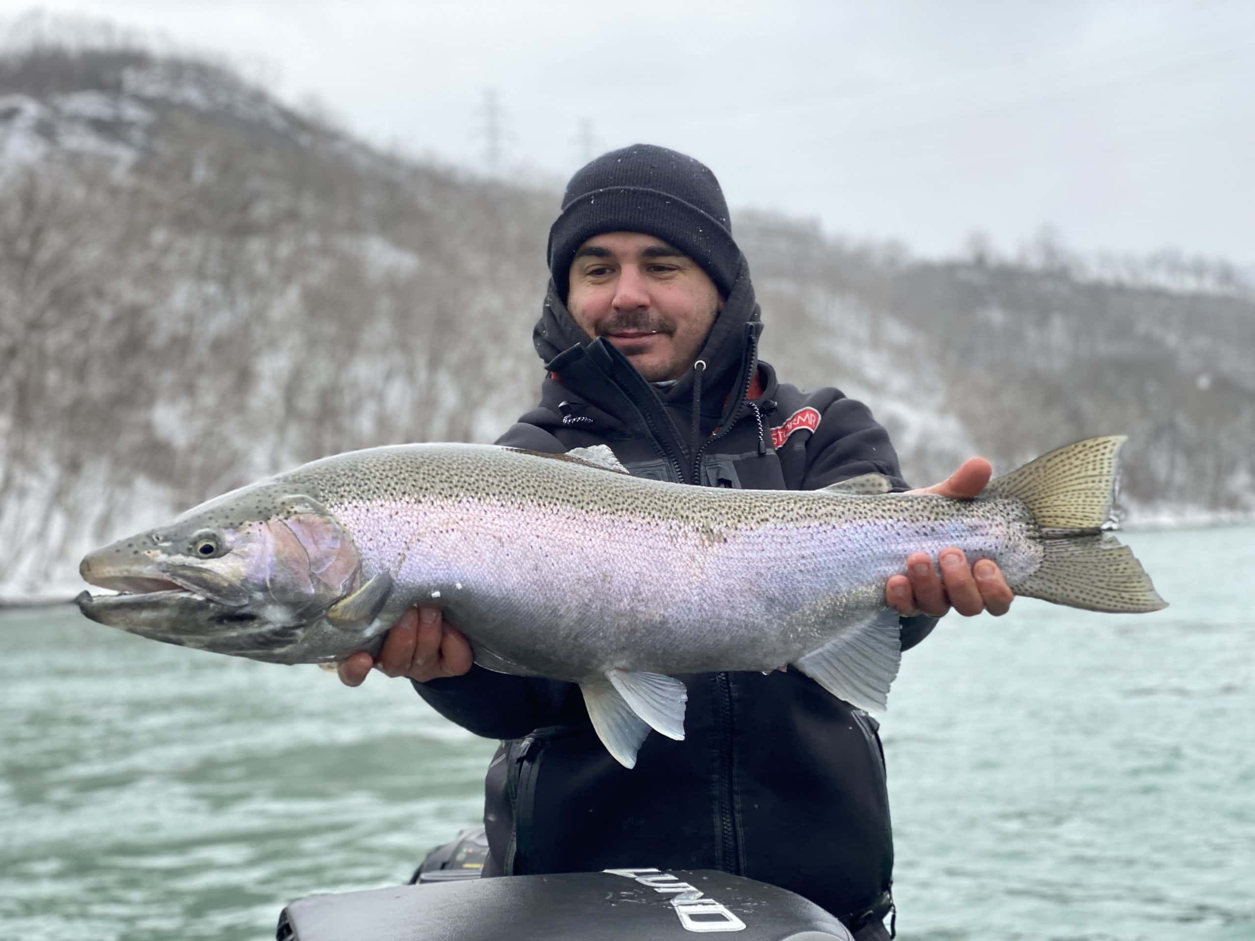 River of Plenty: The Lower Niagara River is a Mixed-Bag Marv - Game & Fish