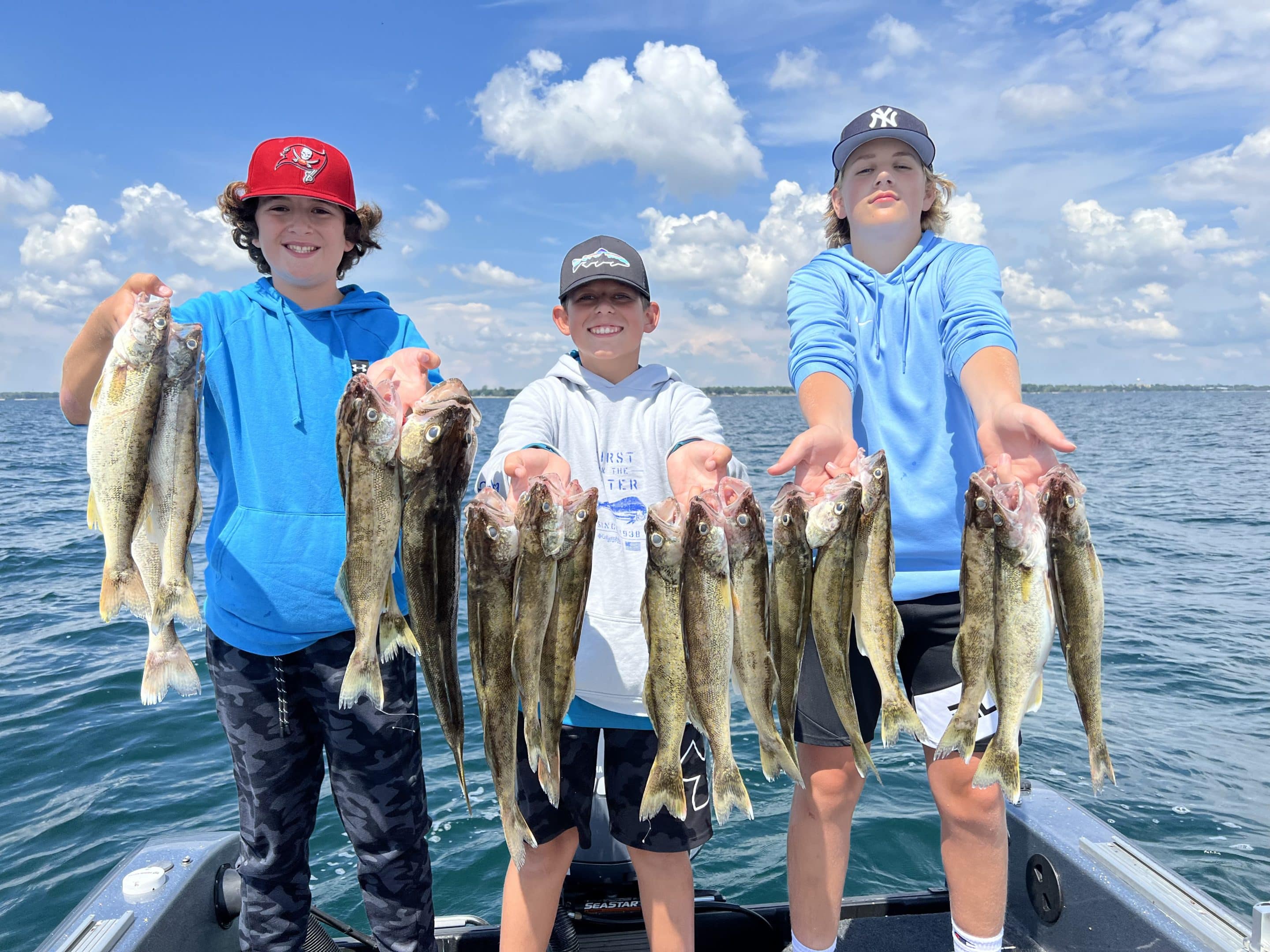 SUMMER Fishing The NIAGARA RIVER